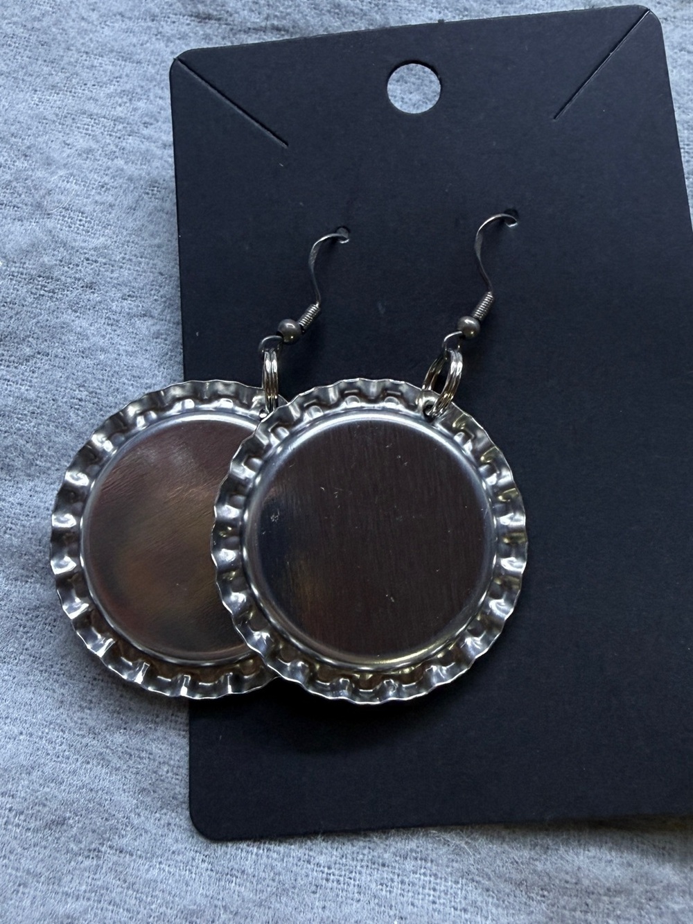 Handmade Skull Bottle Cap Dangle Earrings - Picture 3 of 3